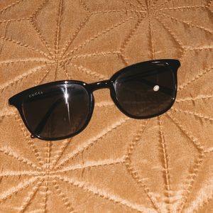 🖤 VINTAGE Gucci Sunnies 🖤